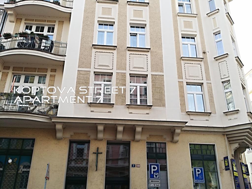 Holiday Apartments Карлові Вари Екстер'єр фото