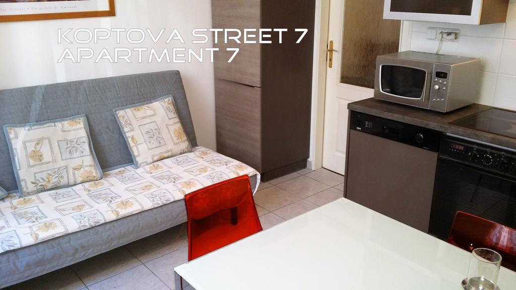 Holiday Apartments Карлові Вари Екстер'єр фото